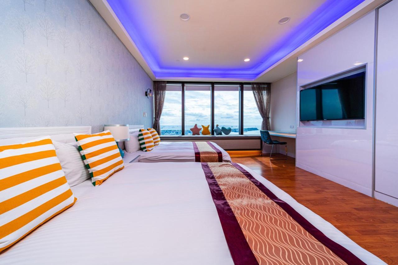 85 Leisurely Hotel Kaohsiung Exterior photo